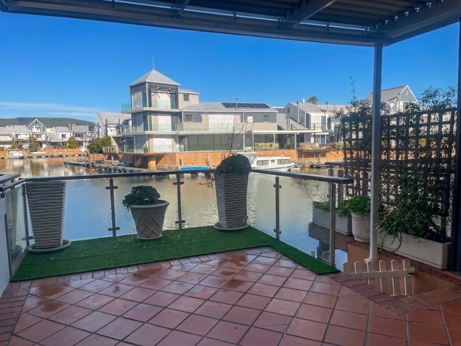 To Let 2 Bedroom Property for Rent in Knysna Central Western Cape